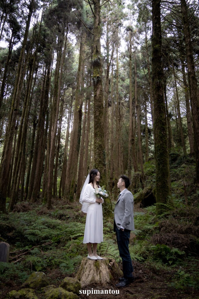 阿里山輕婚紗-沼平火車站通往妹潭的路上